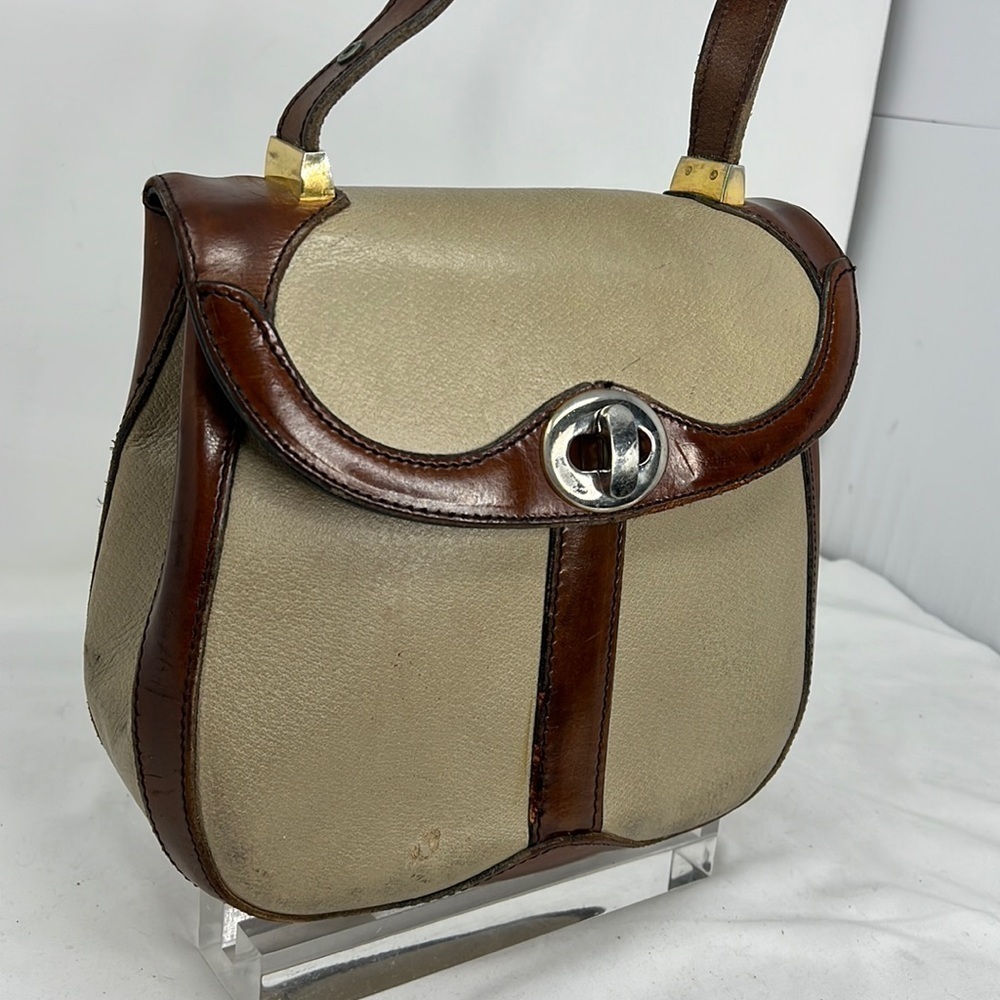 Koret Structured Large Leather Shoulder Handbag - image 4